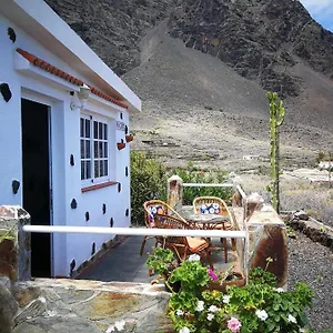 La Casita De La Breña. Сasa de vacaciones La Frontera